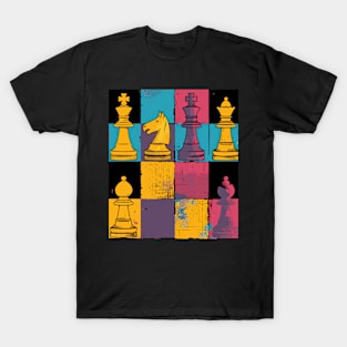 Retro Chess Player Chess tactician Vintage Chess Trainer T-Shirt